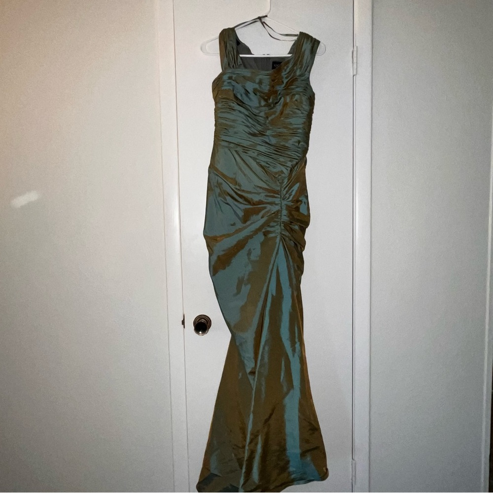 COPY - XSCAPE BY JOANNA Chen Formal Dress
